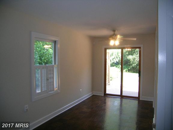 4th image of 2037 Cherri Dr