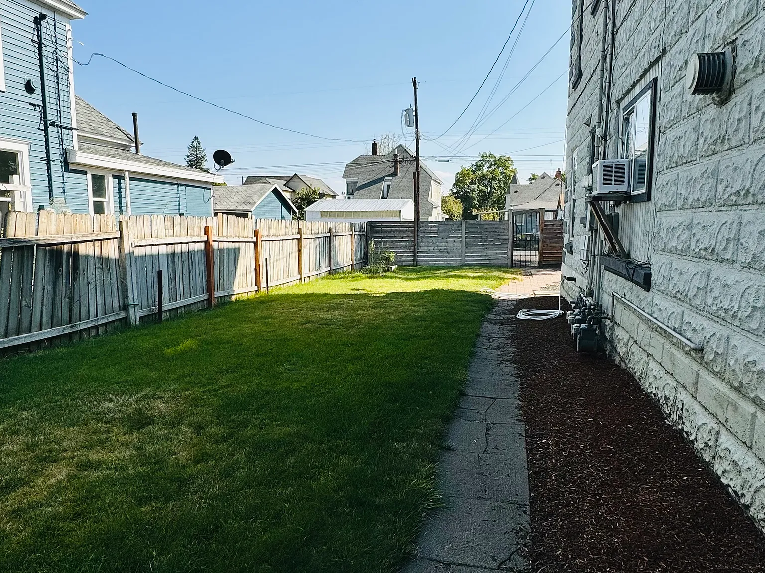 1913 W Mallon Ave — Photo 4