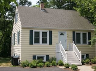 26W125 Jewell Rd, Wheaton, IL 60187