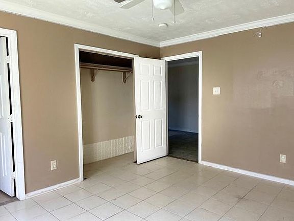 5th image of 6214 Jim St