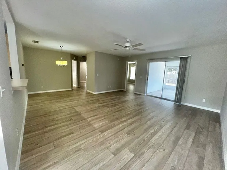 2024 Donegan Pl — Photo 19