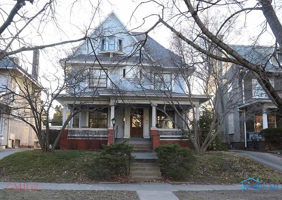 1st image of 2257 Scottwood Ave