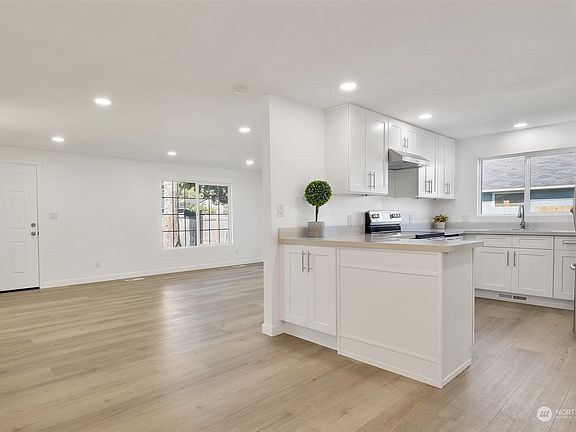 3rd image of 5717 E M Street