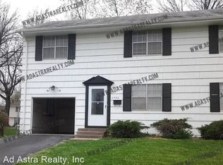 9402 Ballentine St, Overland Park, KS 66214