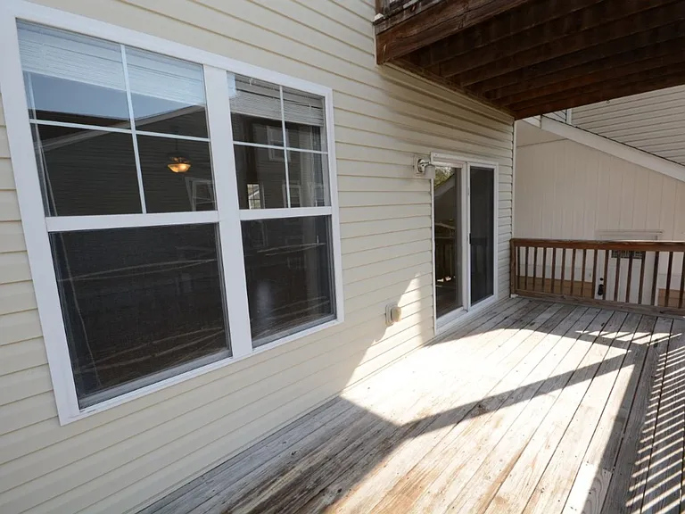 2216 E Berrie Cir — Photo 39
