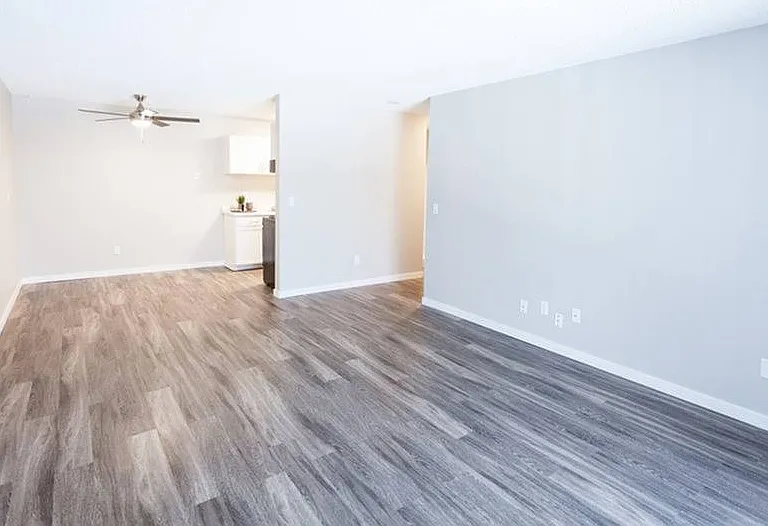 Reno LR DR