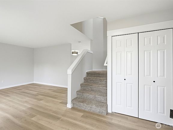 3rd image of 1104 20th Street