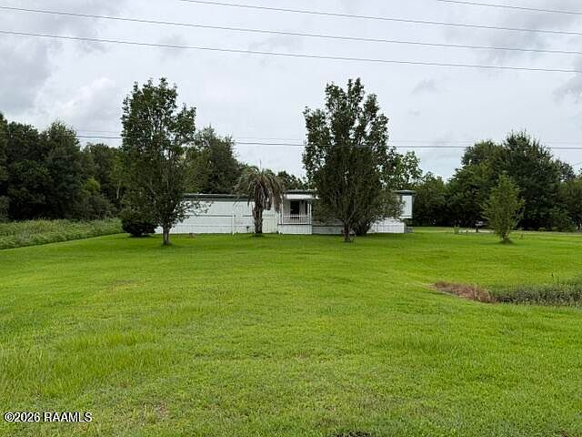 1st image of 2306 Veterans Memorial Dr