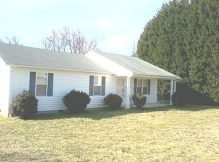 1148 67th St, Windsor Heights, IA 50324