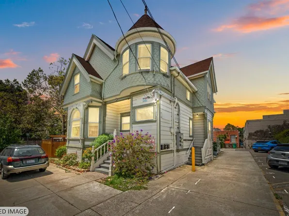 3229 Elm Street, Oakland, CA 94609