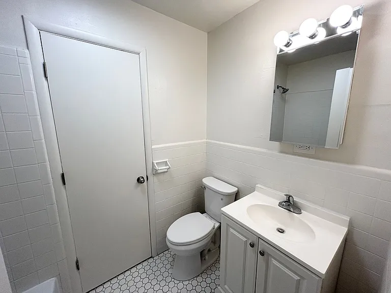 12-14 Arbor Hill Dr — Photo 8