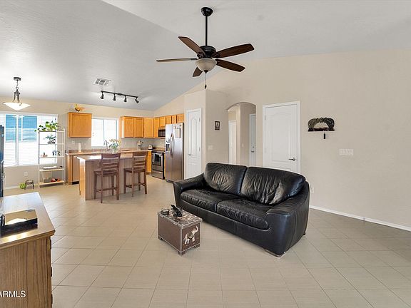 5th image of 2221 E UNION HILLS Drive #148