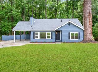 9025 Huntwood Ln, Riverdale, GA