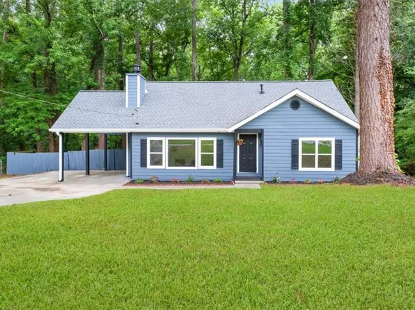 9025 Huntwood Ln, Riverdale, GA 30274