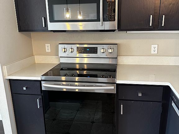 4th image of 601 W 11th Ave APT 314