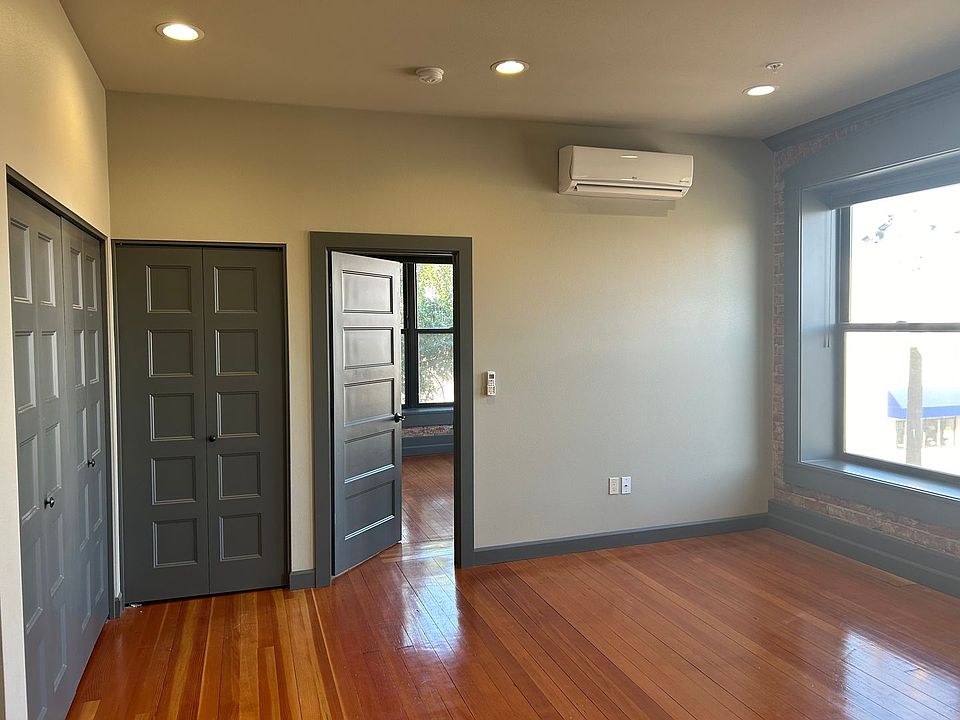 1st image of 105 S 1st St #304