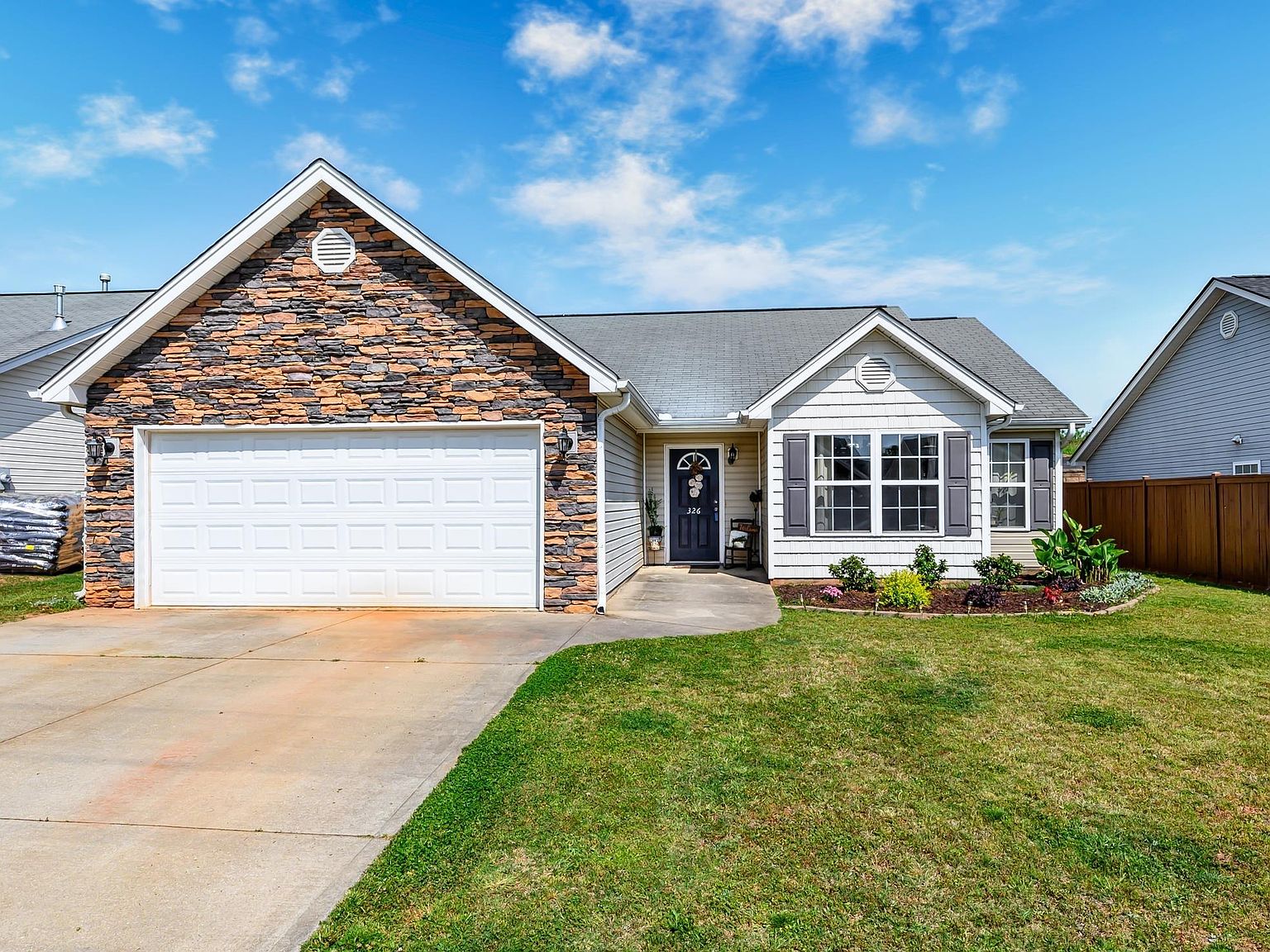 326 Rivers Edge Cir, Simpsonville, SC 29680 | Zillow