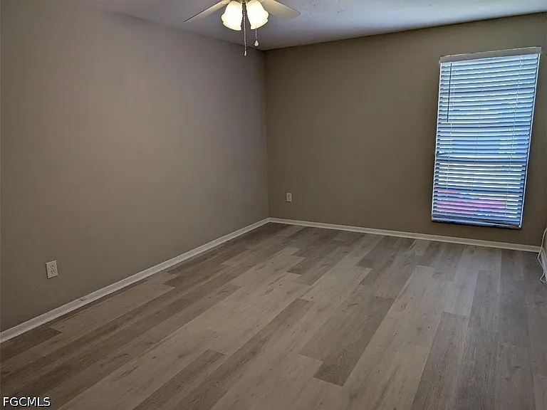 1509 SW 48th Ter #106 — Photo 6