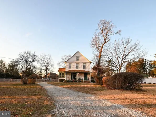 25 Cedar Brook Rd, Sicklerville, NJ 08081