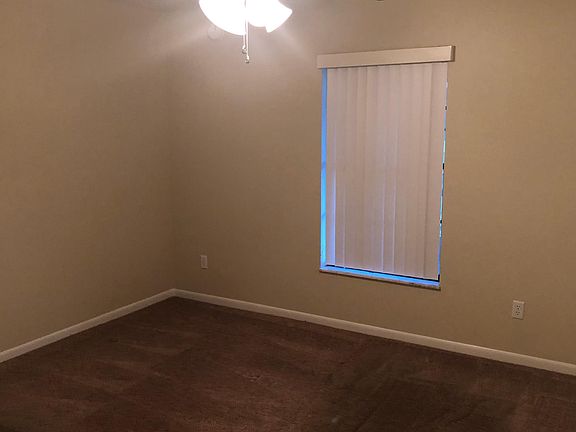 4th image of 1923 NE 17th Pl