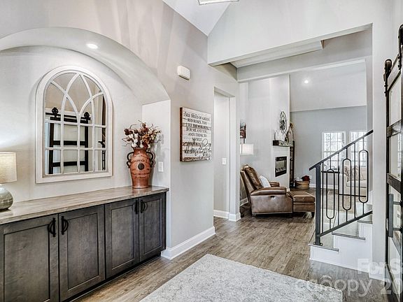 5th image of 4213 Blair Rd