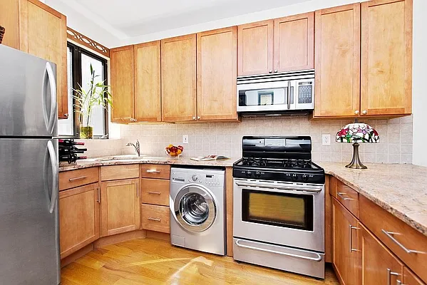 Sold by Keller Williams NYC | media 15