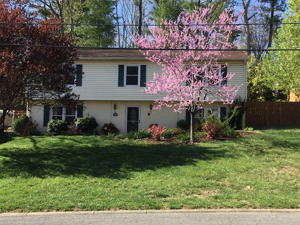1st image of 4113 Chaparral Dr