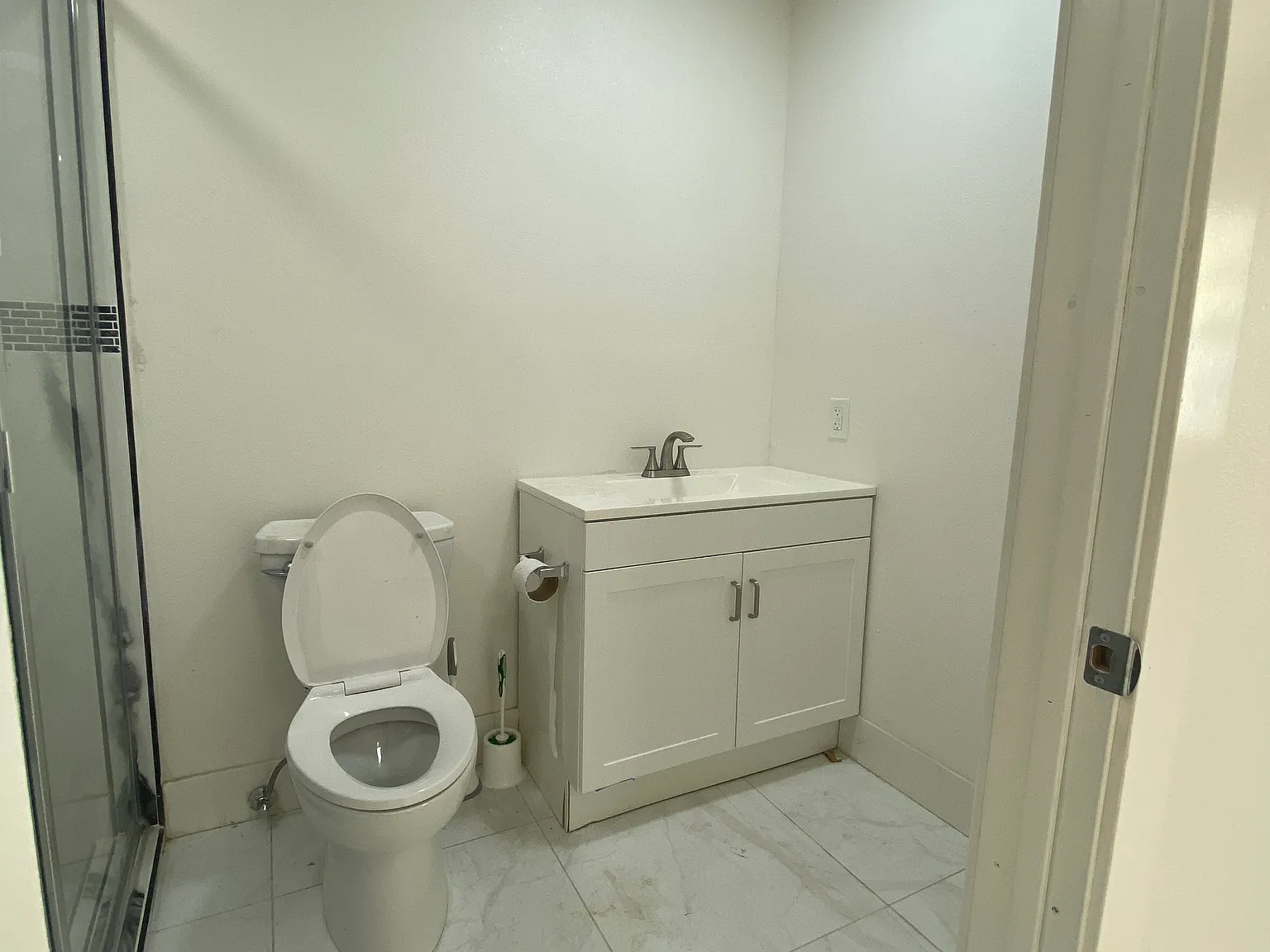 1 bed, $1,800 — Photo 4