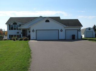 W12140 846th Ave, River Falls, WI 54022