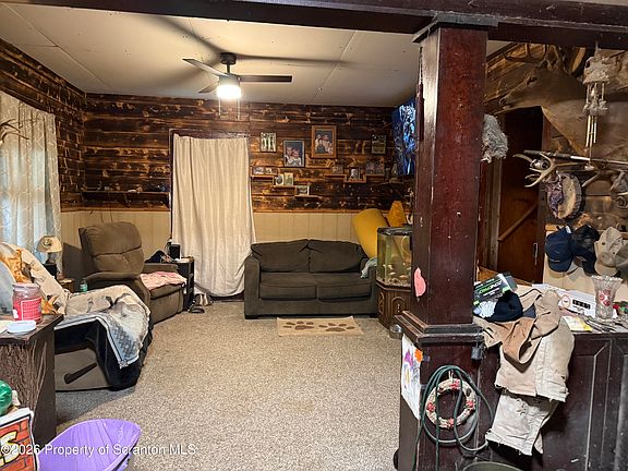 5th image of 572 Winterdale Rd