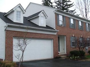 1658 Greenway Rd SE, North Canton, OH 44709
