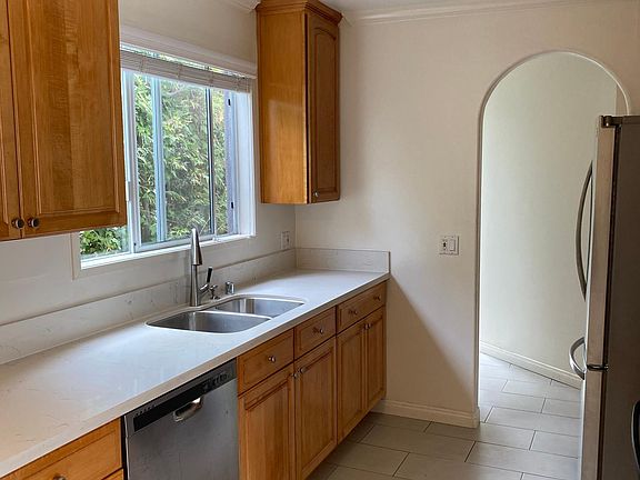 5th image of 6165 Whitworth Dr