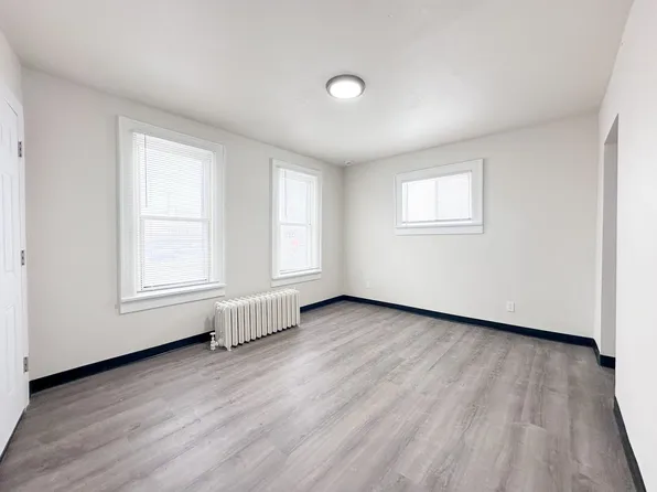 113 S Monroe St, 113 S Monroe Ave #1, Green Bay, WI 54301