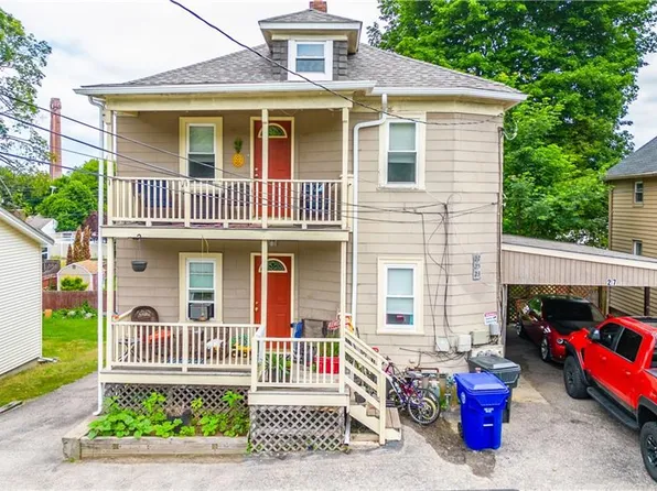 25 Capron St, West Warwick, RI 02893