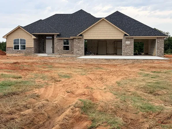 870256 Red Stone Cir, Chandler, OK 74834