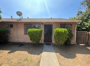 312 E 236th St, Carson, CA 90745