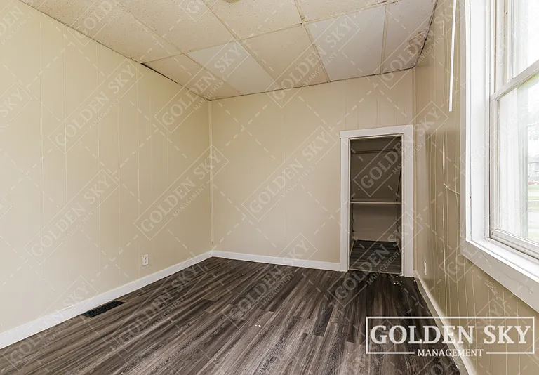 1203 W 1st St #2 — Photo 4