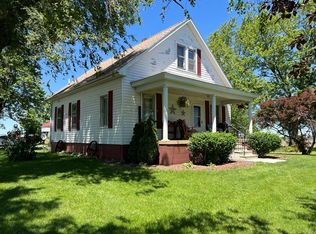 245 N 1500e Rd, Paxton, IL 60957