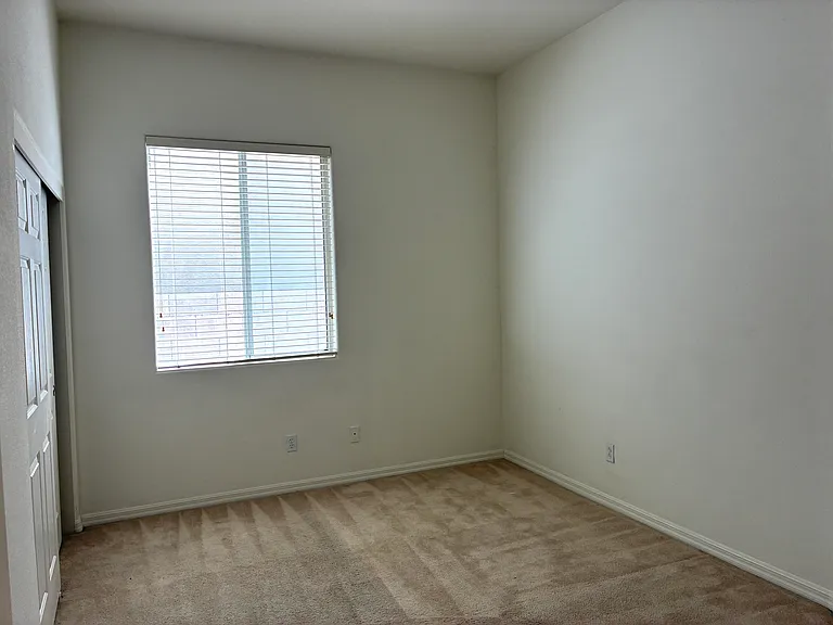 2275 Moresca Ave — Photo 19