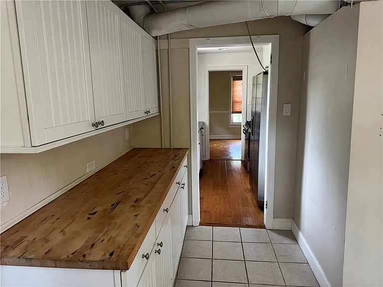 633 Crystal Dr — Photo 11