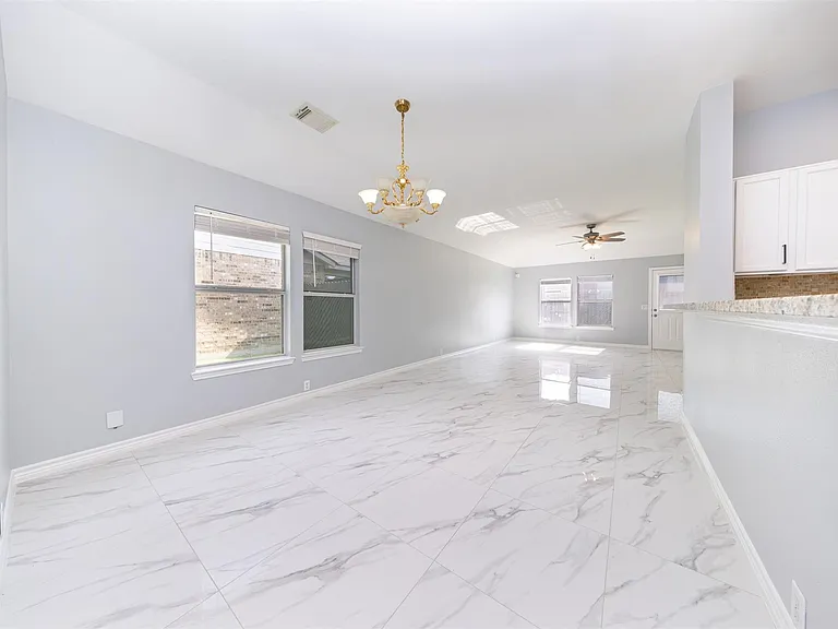 2203 Mountain Ranch Dr — Photo 10