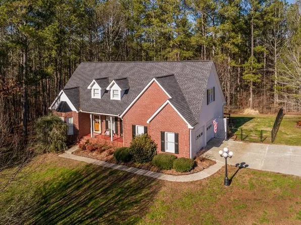 300 McDonald Rd, Tallapoosa, GA 30176