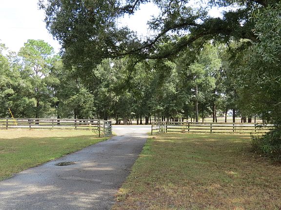 3rd image of 2070 SE Highway 41
