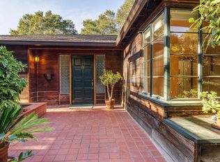 4 Los Dedos Rd, Orinda, CA 94563