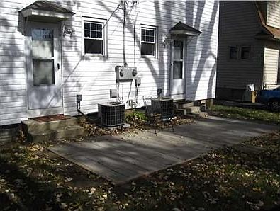 4th image of 1277-1279 Thornwood Pl