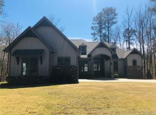10668 Legacy Point Dr, Northport, AL 35475