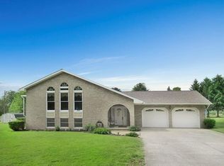 8608 Ethel Dr, Girard, PA 16417