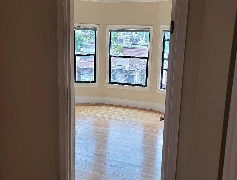 2339 Hilgard Ave #301 — Photo 16