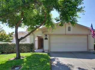 7420 Sunny Meadows Ln, Sacramento, CA 95828