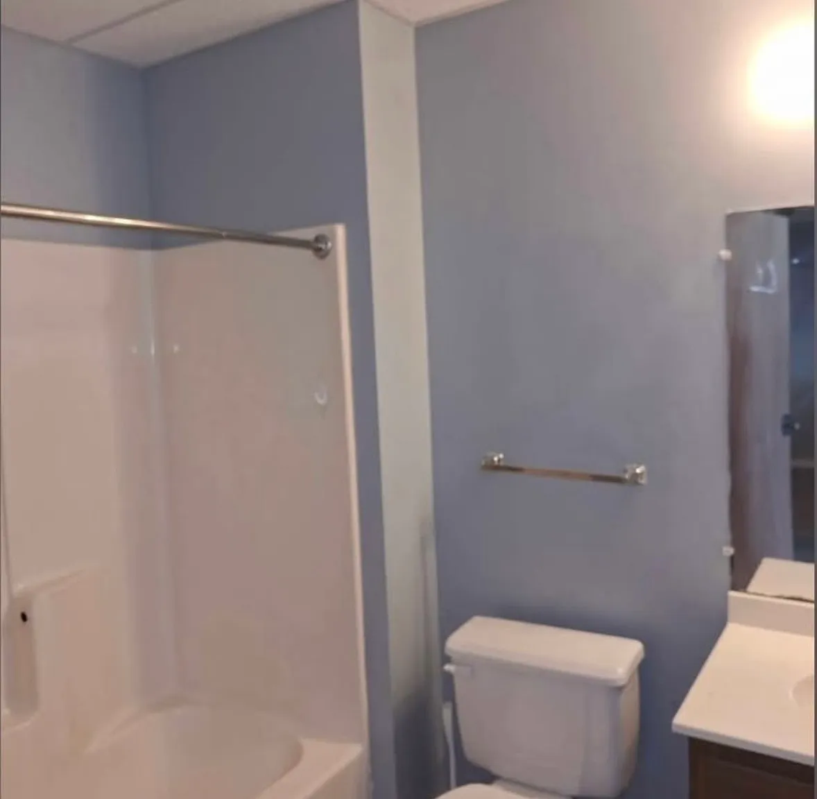 1 bed, 1.0 bath, $950 — Photo 2